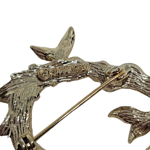 Vintage Brooch Pin Signed Sarah Coventry Initial C Bamboo Textured Gold Tone - Picture 10 of 10